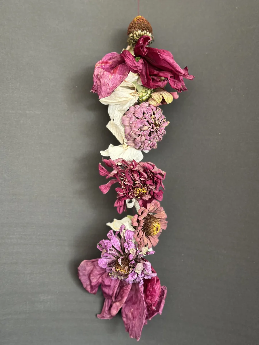 Abendbeute — Arrangements und gefundene Dinge von Ruth Seifert
